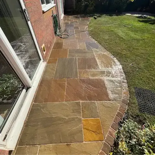 Driveway and patio project by Milldons